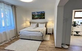 Silvan Villa - Apart